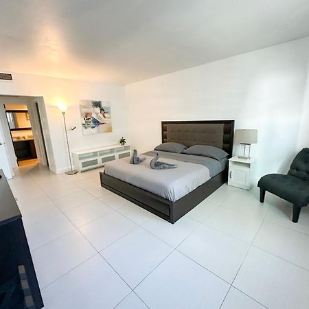 Departamento Frente Al Mar Con Salida Directa A Playa. Apartment Hollywood Exterior photo